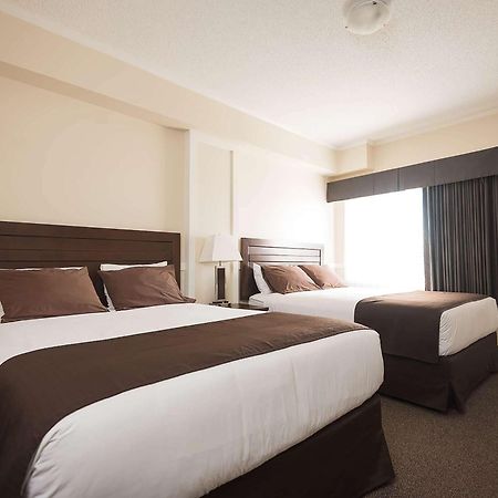 Days Inn By Wyndham Lamont Экстерьер фото